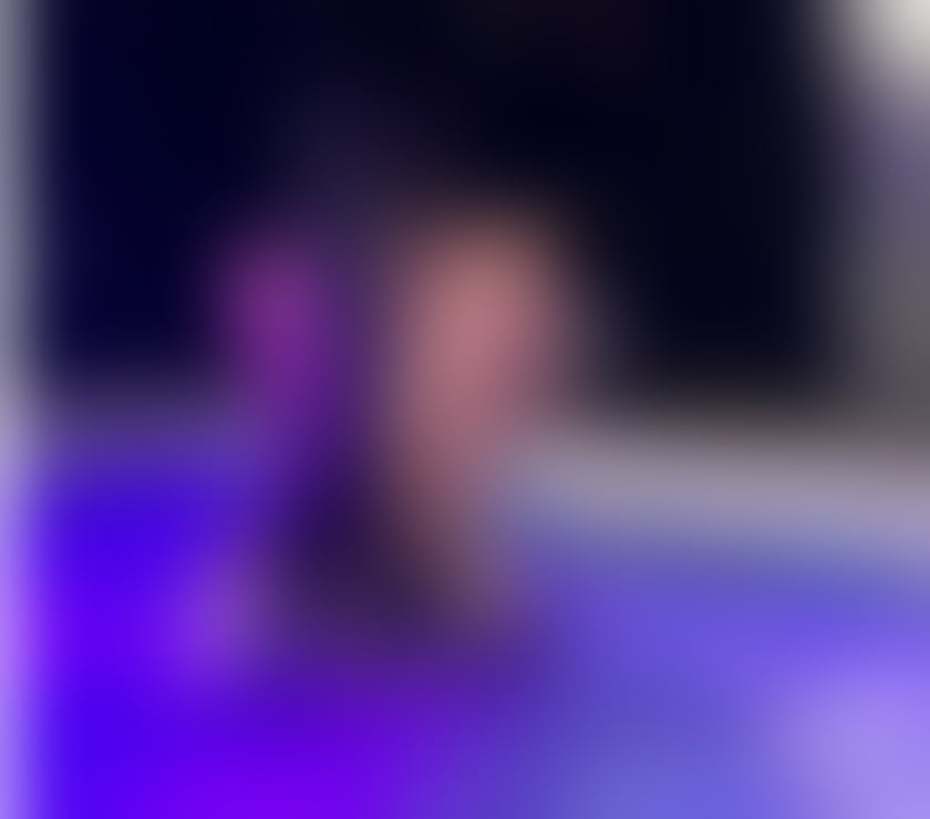 Escorts Greater Manchester Oldham - Photos for Sexy Bella💕 the real party girl.😘