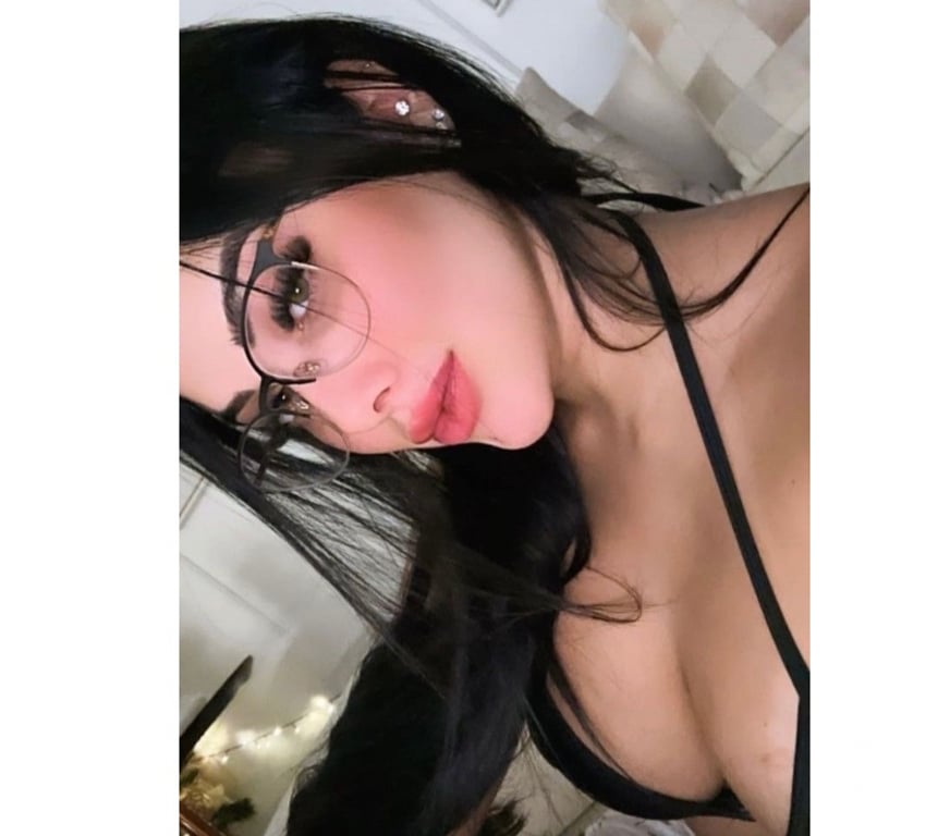 Escorts Hampshire Southampton - Photos for Arianna Brunette Party Gfe 🥰🔥