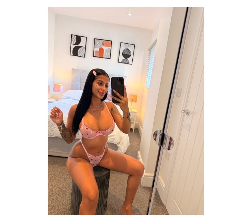 Escorts South Yorkshire Sheffield - Photos for ✨ Allyas — Young, Genuine & Unforgettable Incall Outcall