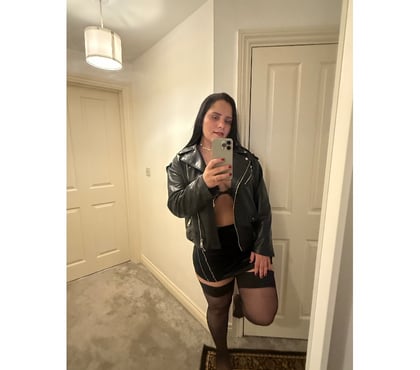 Escorts South Norwood South East London - Photos for ✨🌹Melissa Brazilian Hot🌹✨PARTYGIRL🥂