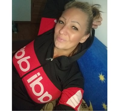  Escorts & Erotic Massage Canning Town East London - Photos for Melanie milf xx