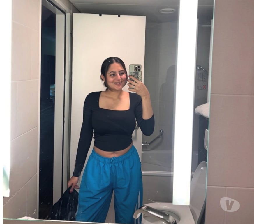 Escorts East London Redbridge - Photos for Saucy, fun! Real picture verify video call, indian lady
