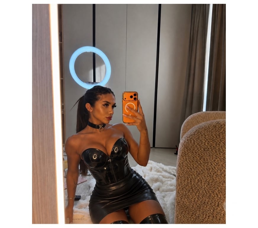 Escorts Merseyside Wirral - Photos for Call me I’m here for you fun ☺️❤️💋