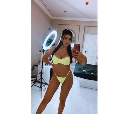 Escort Eastern Docks Southampton - Photos for 💜Naughty chloe💜 PARTY ALL NIGHT