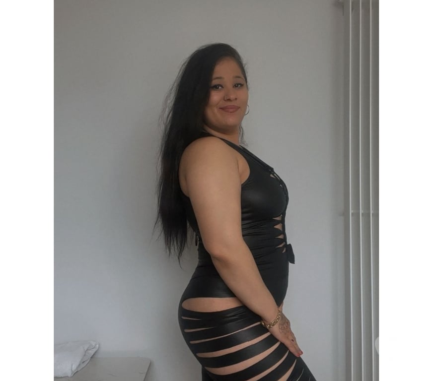 Escorts Barking and Dagenham Dagenham - Barking and Dagenham - Photos for Love party girl owo include