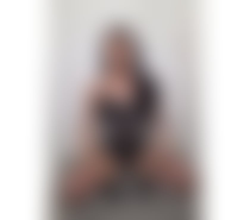 Ladyboy Camila hot brasilian 🇧🇷