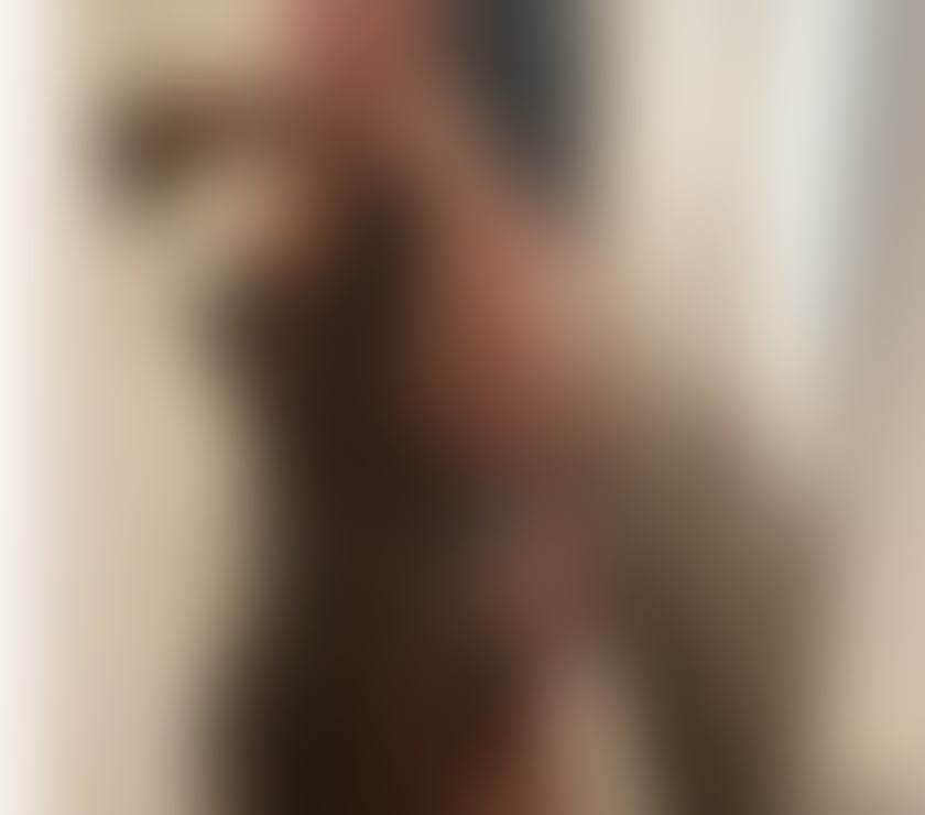 Escorts South West London Earls Court - South West London - Photos for THICK BRITISH BADDIE!! SLOPPIEST BLOWS💦