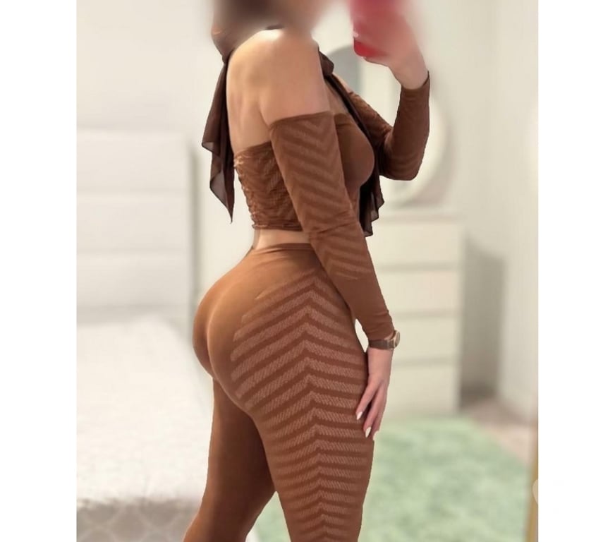 Escorts West Yorkshire Bradford - Photos for Nikabbi Apni- outcalls only