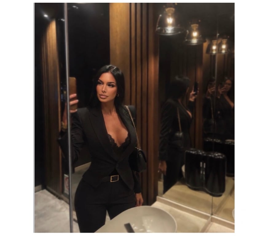 Escorts Essex Brentwood - Photos for 🌺KAROL NEW GIRL OUTCALL 🌺! PARTY GIRL 💯💕