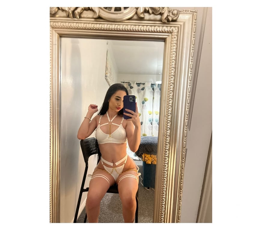 Escorts Hampshire Rushmoor - Photos for Stunning Adda‼️Brunette ✅🔝✅