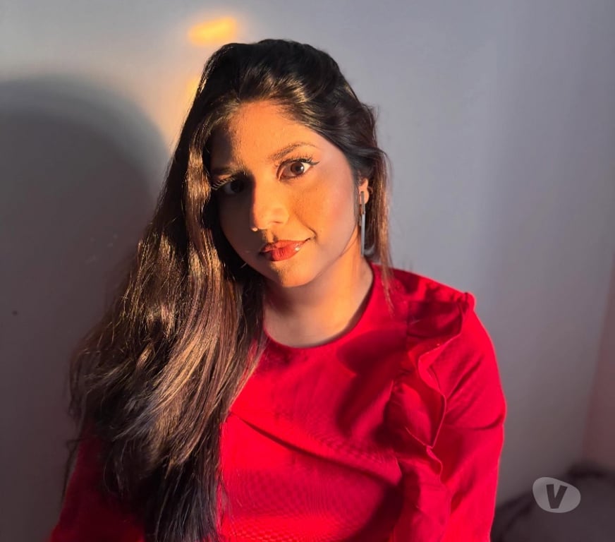 Escorts West Yorkshire Leeds - Photos for Indian girl at your location town