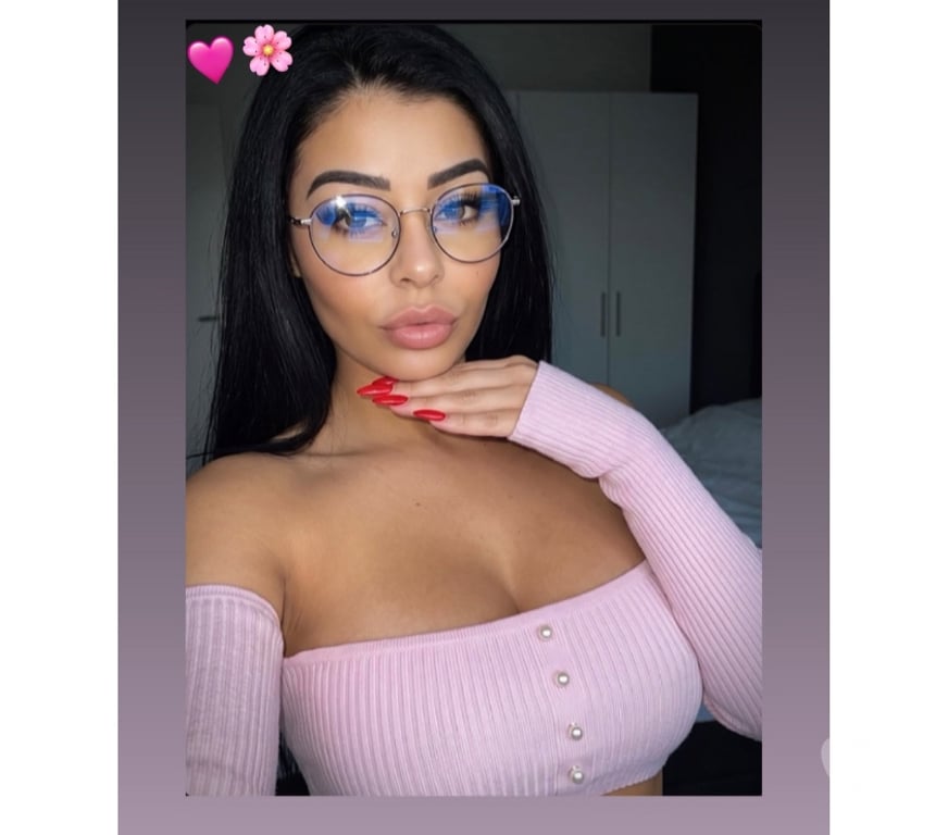 Escorts North West London Alperton - North West London - Photos for COME TASTE ME🍫💦🍯📲