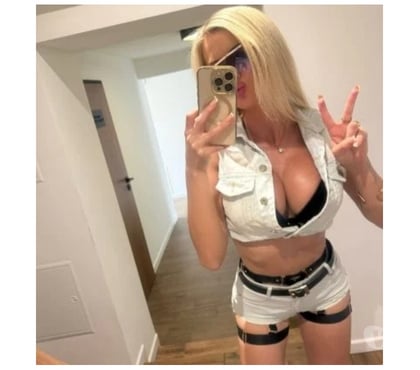 GFE Escorts York City Centre York - Photos for Hello babes available any TM