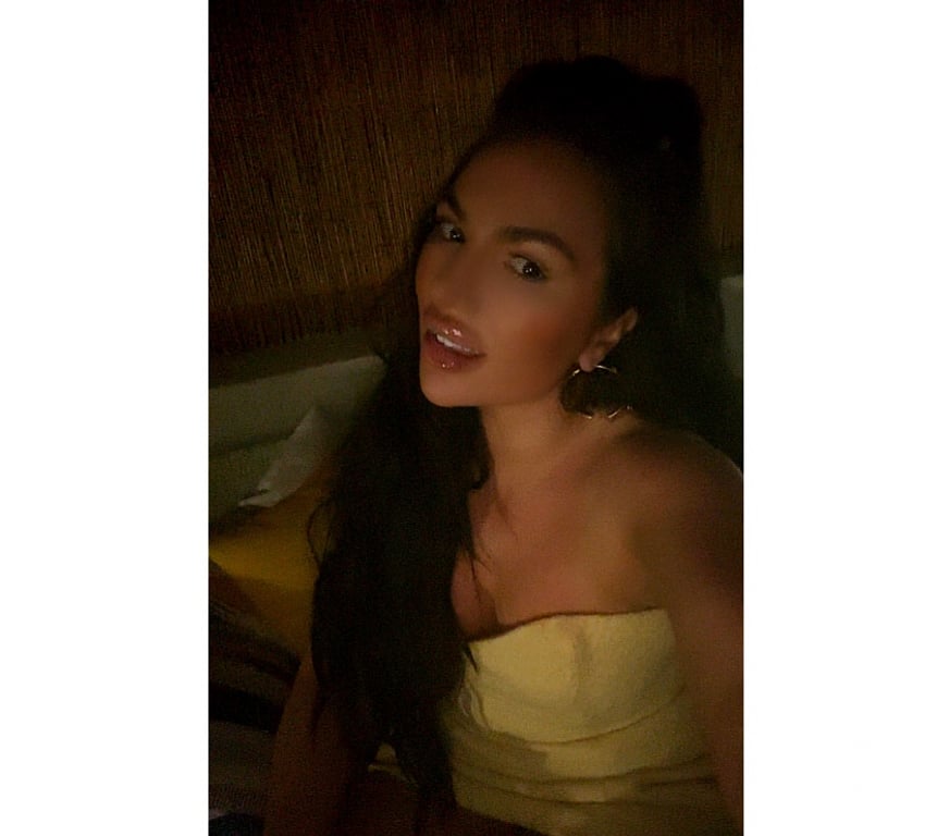 Escorts Greater Manchester Manchester - Photos for Filthy Brunette Party Girl - Manchester - Cheshire