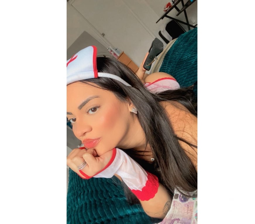 Escorts Kent Medway - Kent - Photos for Call out Brazilian party girl