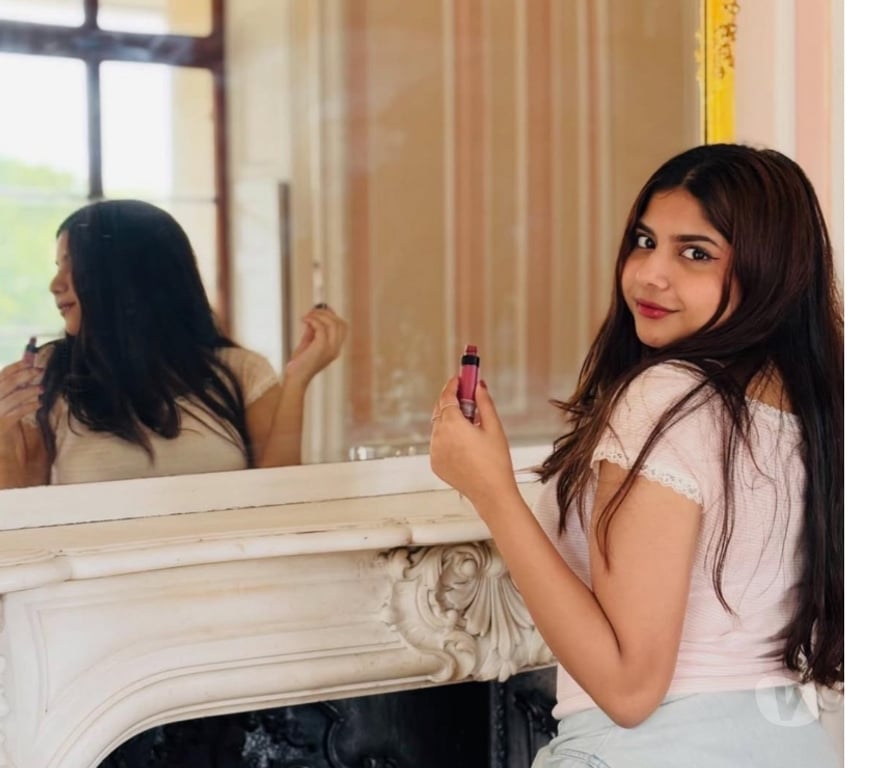 Escorts Greater Manchester Oldham - Photos for Indian hot student at your location