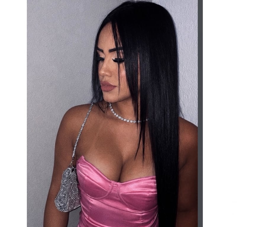 Escorts South West London Sutton - Photos for Luiza hot girl💋🥵party⚡️