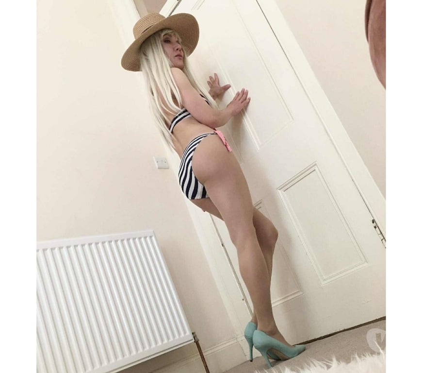 Escorts Edinburgh Edinburgh - Edinburgh - Photos for Ladyboy Ts Rose Visiting Edinburgh