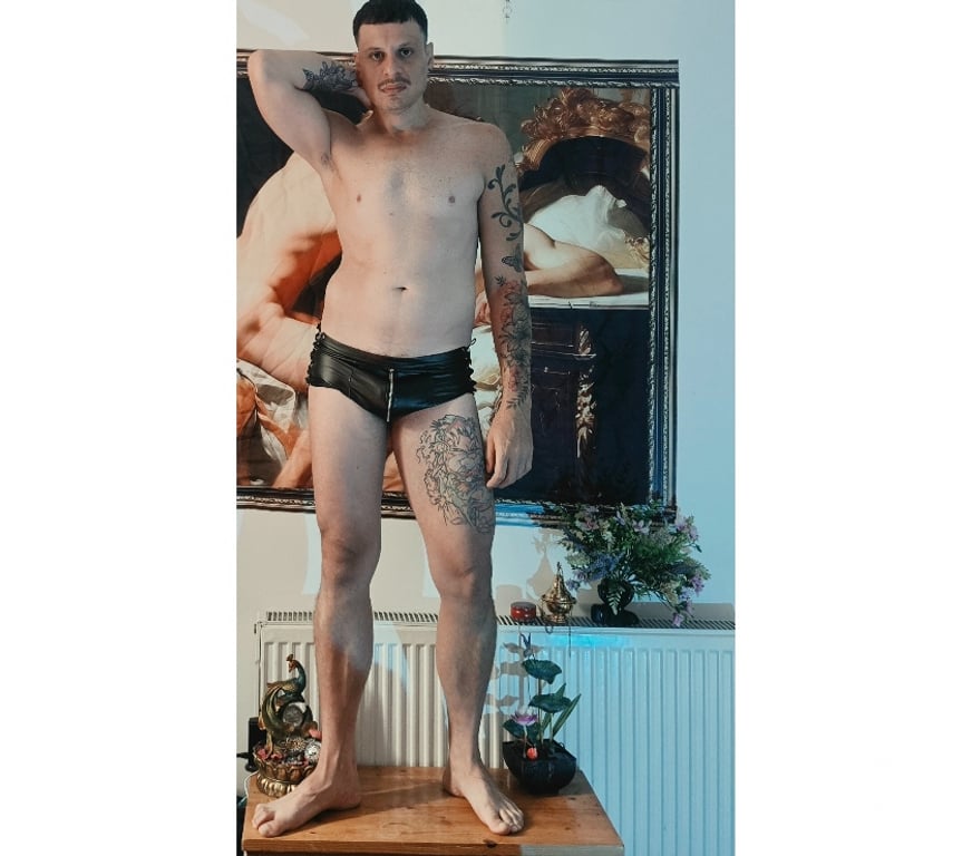  Gay massage South East London Selhurst - South East London - Photos for 🇧🇷🇮🇹Hot Big Man 🔥Fun XL