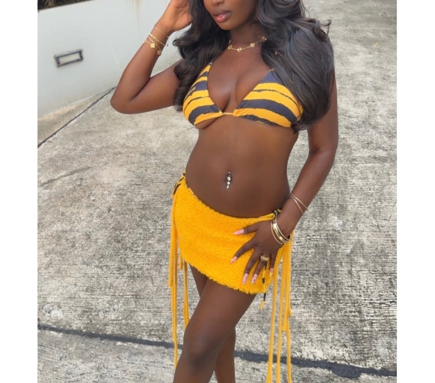 Escorts Peterborough Peterborough City Centre - Peterborough - Photos for Your Sexy Black Barbie - Available today In PETERBOROUGH