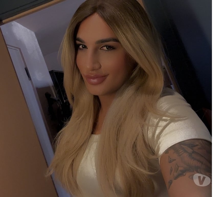 Trans Escorts Greater Manchester Salford - Photos for Isabella Ribeiro 🦋 VIP SERVICE