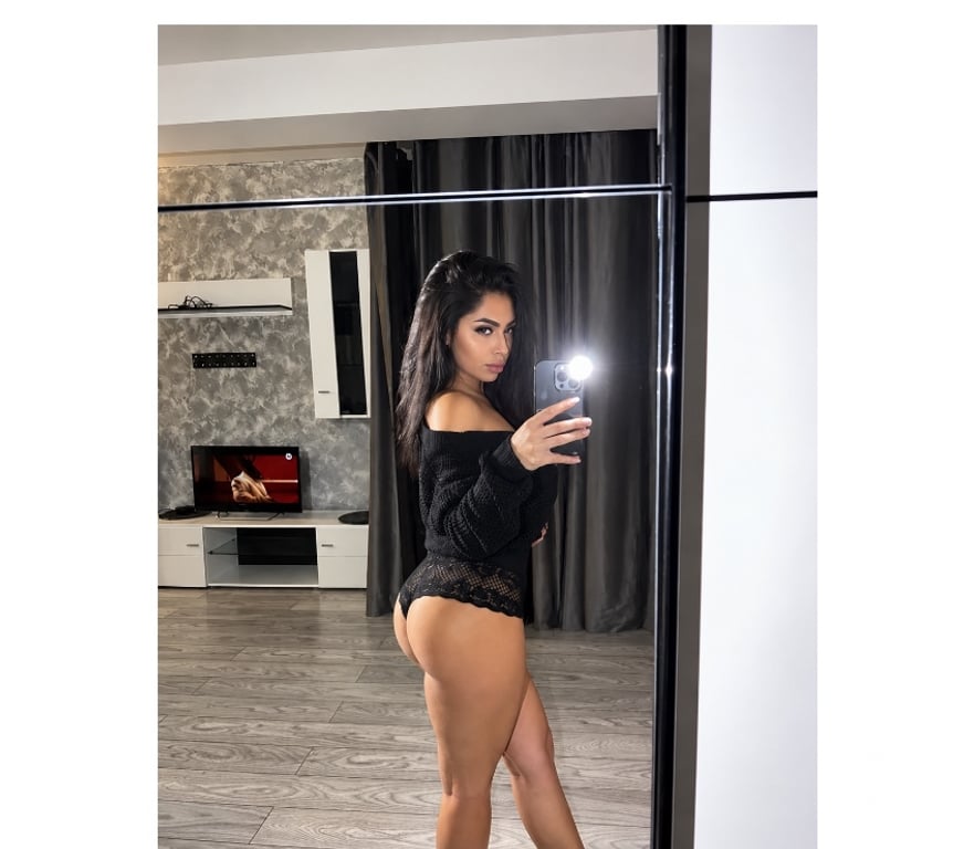 Escorts Kent Tonbridge and Malling - Photos for Rebeca gril on your town only outcall