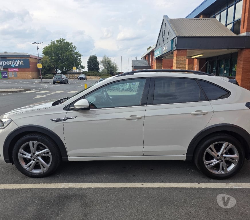 used cars for sale Kent Dartford - Photos for 2022 Volkswagen Taigo R-Line