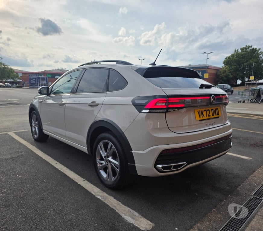 used cars for sale Kent Dartford - Photos for 2022 Volkswagen Taigo R-Line