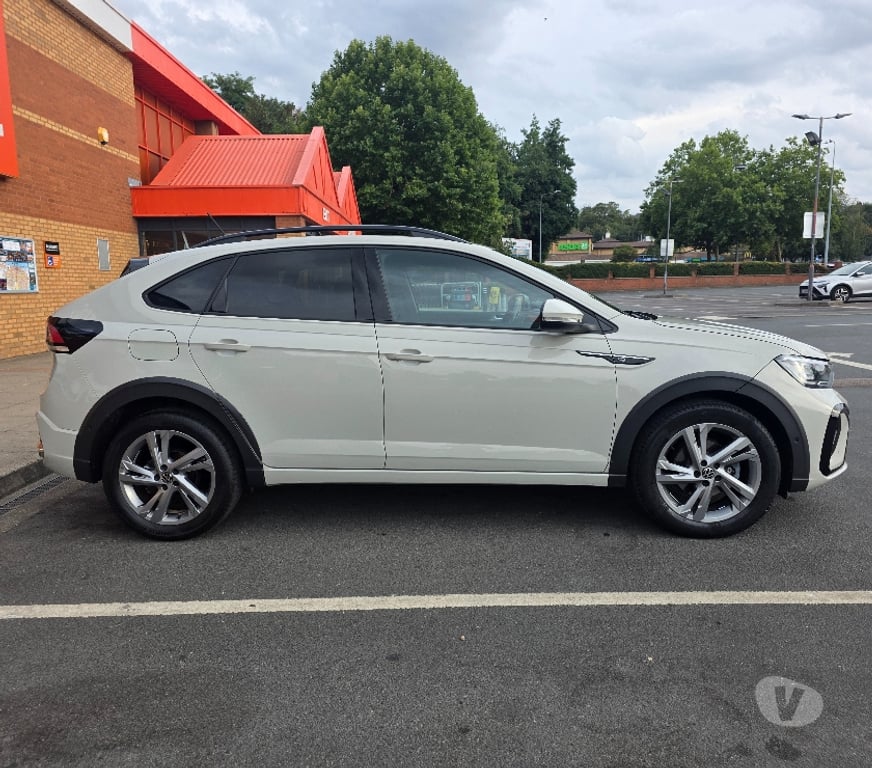 used cars for sale Kent Dartford - Photos for 2022 Volkswagen Taigo R-Line