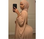 Hello I'm Habii🍑 🌹