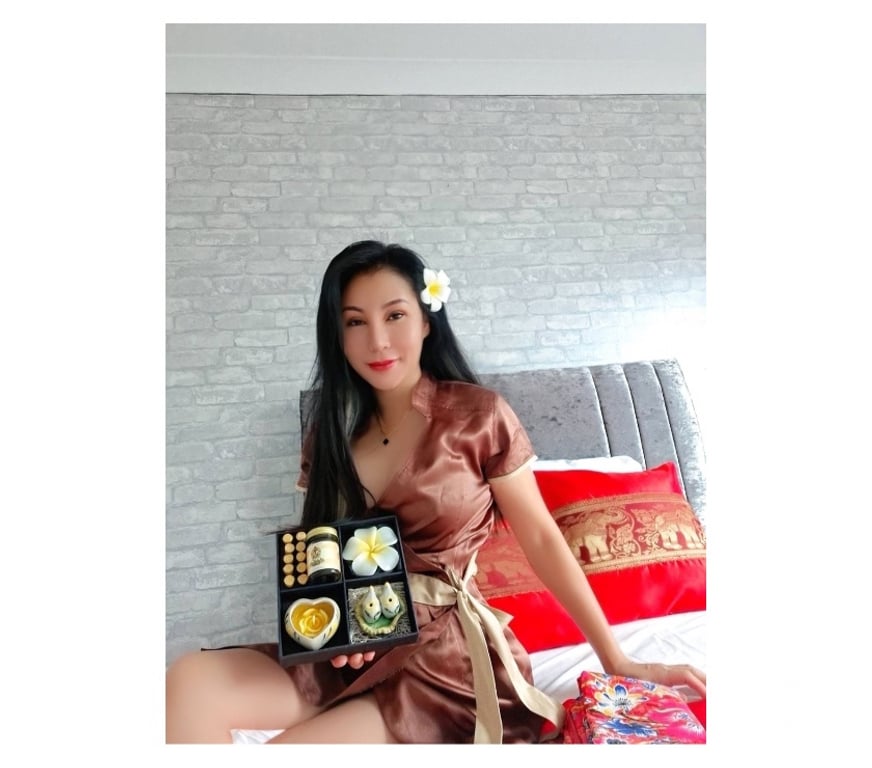 Escorts West Midlands Solihull - Photos for Hot Sexy Thai lady Milada 100%🌸picture
