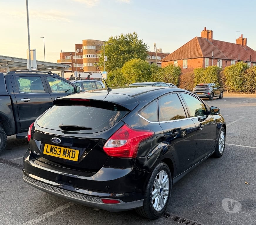 used cars for sale South West London Sutton - Photos for 2013 for focus 1.6L petrol automatic ulez free