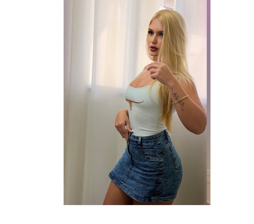 Escorts West London Hillingdon - Photos for 🇧🇷 ALINE • LUXURY PARTY GIRL 🇧🇷