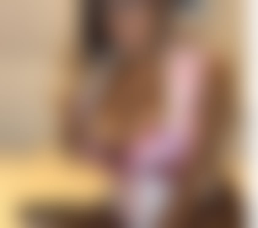 Escorts Central London Westminster - Central London - Photos for Warm Oil, Luxury, Massage, Elegant - BrookeVideoCalls