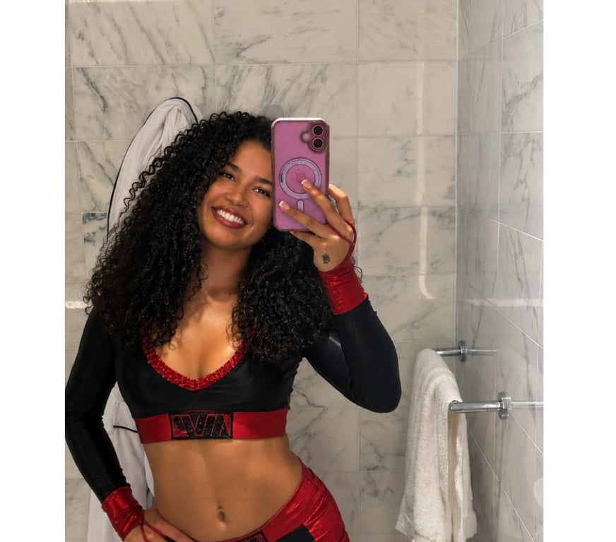 Escorts Nottinghamshire Nottingham - Photos for Liz Sexy Hot, No Fake, Come have fun with me.