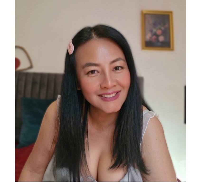 Escorts Staffordshire Stafford - Photos for Sweet Girl B2B Thai Massage + Magic Hand😈💦