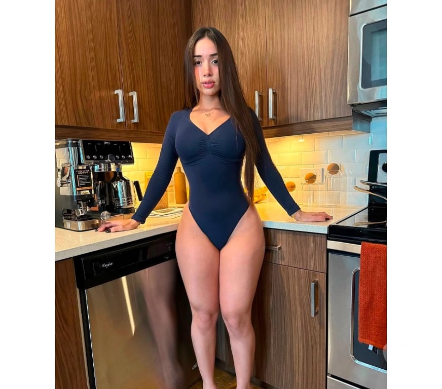 Escorts Cambridgeshire Cambridge - Photos for SEXY LOUISE 🔥😈 PARTY GFE !! 19yo