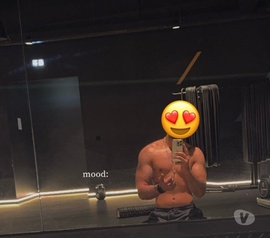 Escorts Greater Manchester Manchester - Photos for Straight Man for ladies and couples only😍🤤