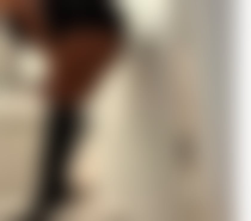 Escorts South West London Sutton - Photos for LUNA BRAZIL 🔥Tantric Relax | B2B