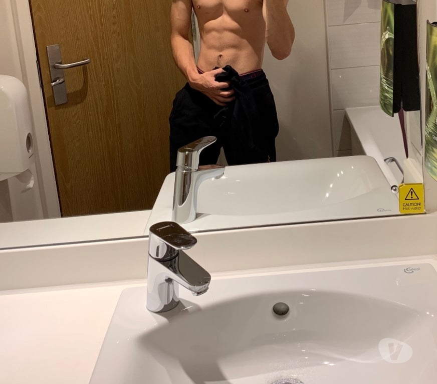Escorts Warwickshire Stratford-on-Avon - Photos for Male Escort for Women Only
