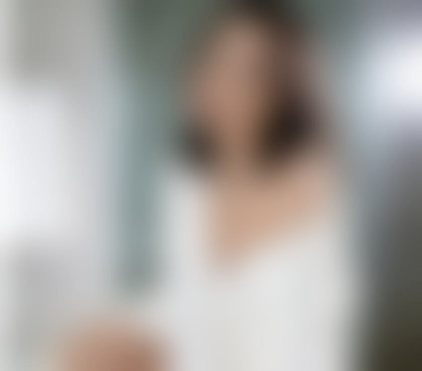 Escorts South West London Tooting - South West London - Photos for Young Asian woman arriving for the first time