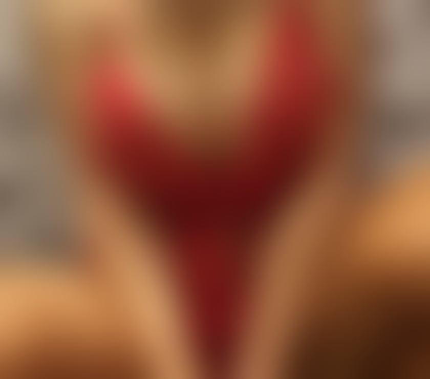 Escorts Derbyshire Chesterfield - Photos for INDEPENDENT BUSTY MILF LADY IN CHESTERFIELD