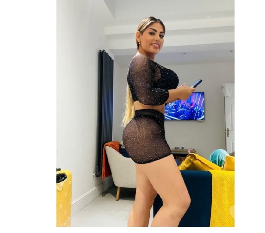 Escorts Surrey Elmbridge - Photos for Bella 🇧🇷 SENSUAL DELIGHT ✨ GFE Party Gilr🇧🇷