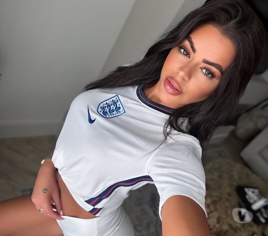 Escorts Hertfordshire Welwyn Hatfield - Photos for GOLDEN LISA*PARTY*BRITISH📍NEW IN HATFIELD