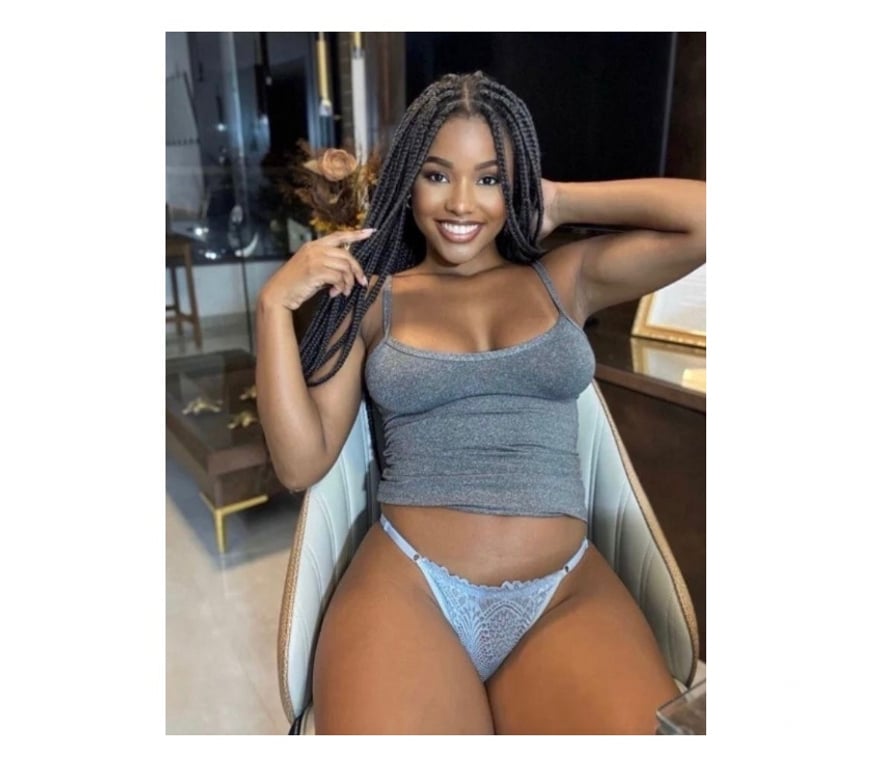 Escorts Peterborough Peterborough City Centre - Peterborough - Photos for BRAZILIAN VERY HOT ❤️‍🔥 ALL NATURAL 🍓 NEW HERE