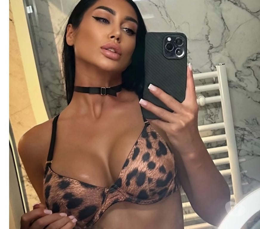 Escorts Hertfordshire Welwyn Hatfield - Photos for Gorgeous Sophie💕GENUINE✨BigTitsBigBum🥵Hot Party