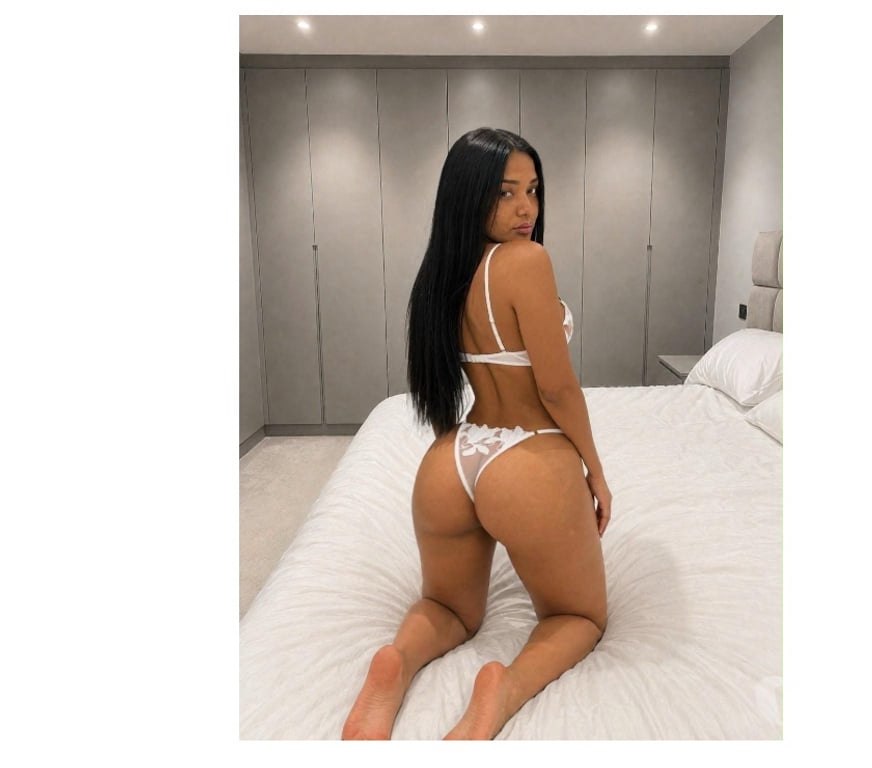 Escorts Buckinghamshire Aylesbury - Buckinghamshire - Photos for New girl 🇧🇷 in town 🥳🍯