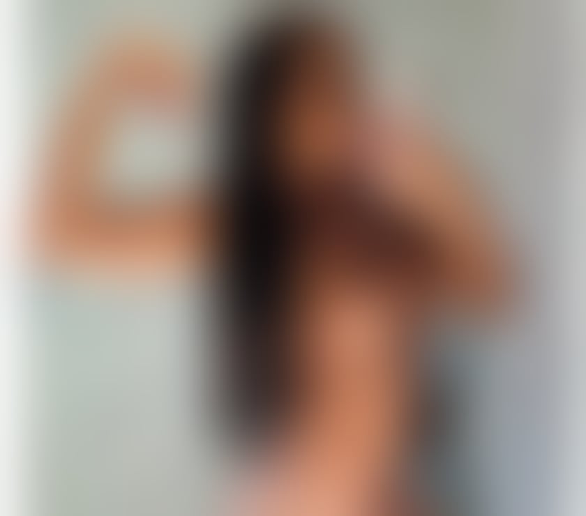 Trans Escorts Surrey Woking - Photos for IZZA BRAZILIAN TS