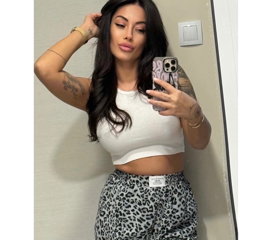 Escorts West London Hillingdon - Photos for Hello babe 😍❤️😍❤️😍😘
