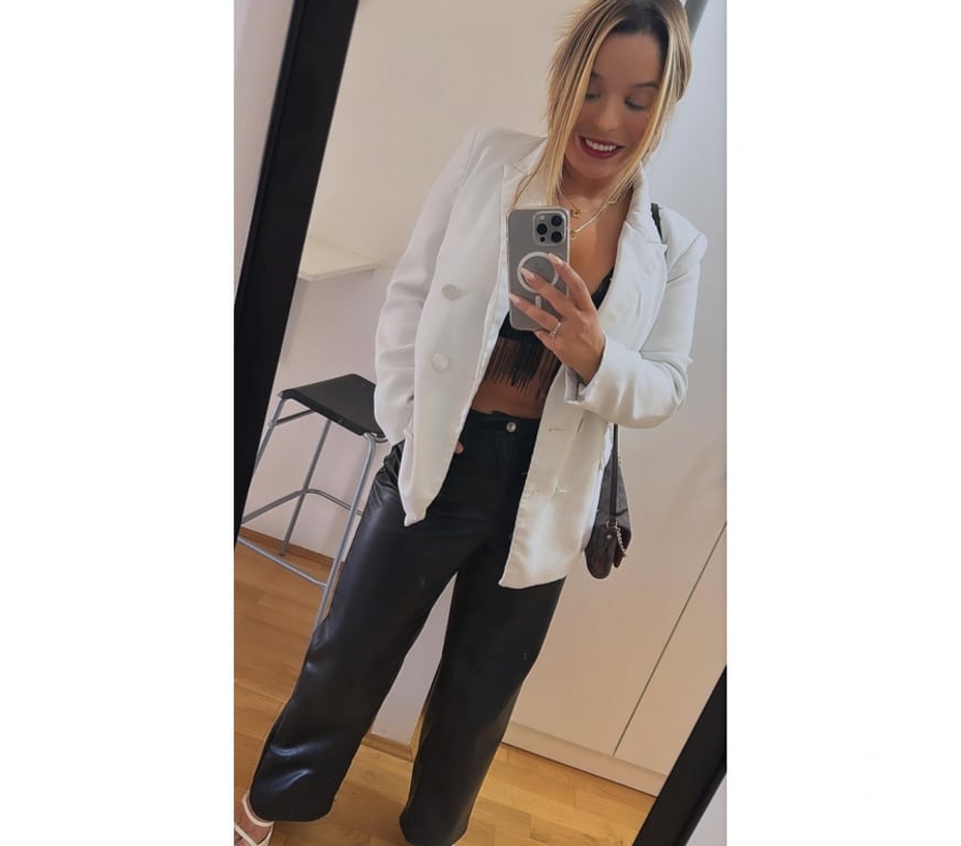 Escorts Hampshire Rushmoor - Photos for beautiful Brazilian 😍 🤩 👌 ❣️